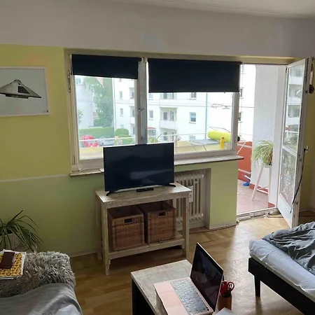 Check-in Central 4-bedroom 100m2 シュトゥットガルト