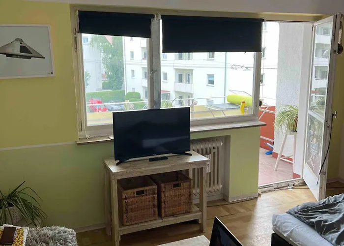 Check-in Central 4-bedroom 100m2 Stuttgart